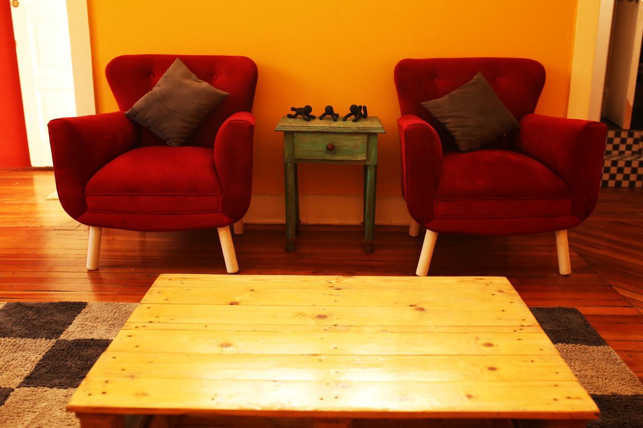 Avion Rojo Hostal